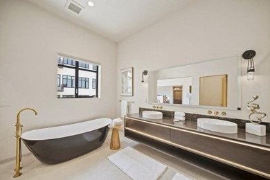 Modern elegance meets coastal charm in this stunning penthouse - photo 24