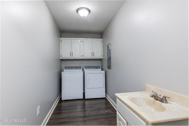 Come check it out! USDA LOAN ELIGIBLE! No City Taxes that makes - photo 9