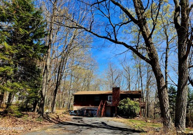Hemlock Lake Home Sale Pending in Lords Valley Pennsylvania