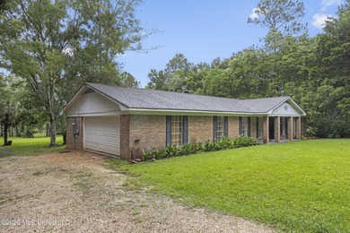 Enjoy waterfront living in this 3-bedroom, 2-bath home located - photo 3