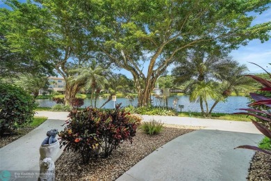 (private lake, pond, creek) Condo For Sale in Lauderdale Lakes Florida