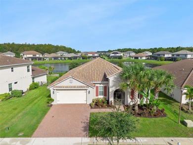 Lake Tohopekaliga Home For Sale in Kissimmee Florida