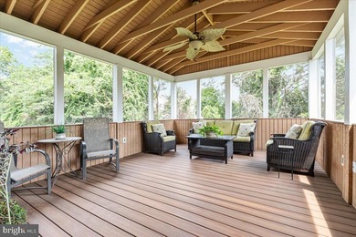 **OPEN SAT 7/18 2-4PM & SUN 7/19 2-4PM** Welcome to luxury - photo 11