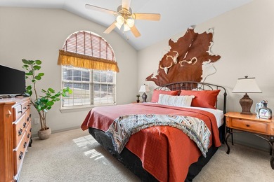 The ULTIMATE FAMILY RETREAT & POWERHOUSE INVESTMENT opportunity - photo 24