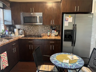 Lake Condo For Sale in Sunrise, Florida