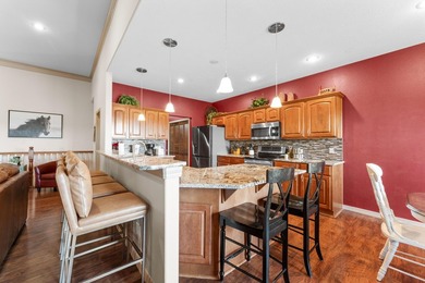 The ULTIMATE FAMILY RETREAT & POWERHOUSE INVESTMENT opportunity - photo 36