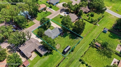 BACK ON THE MARKET AT NO FAULT TO SELLER! Move right into this - photo 44