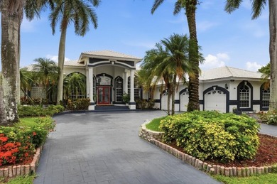 Discover comfortable living in this spacious five-bedroom, 4 - photo 1