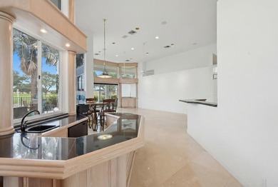 Discover comfortable living in this spacious five-bedroom, 4 - photo 9