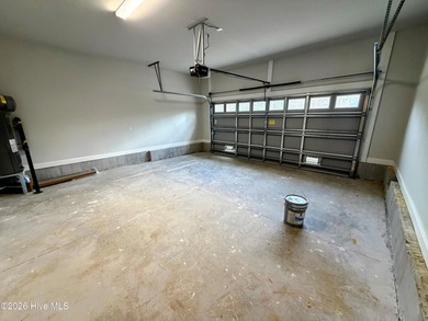 Welcome home to this stunning 4-bedroom, 2.5-bath, 2,131 sq. ft - photo 6