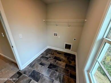Welcome home to this stunning 4-bedroom, 2.5-bath, 2,131 sq. ft - photo 10