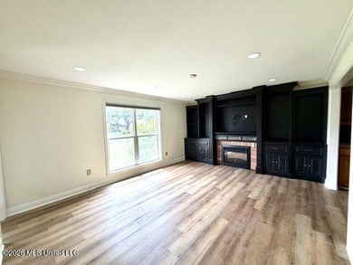 Welcome to this beautiful two s tory residence that perfectly - photo 7