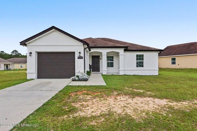 Welcome to Turtle Creek! This well-maintained 3-bedroom, 2-bath - photo 1