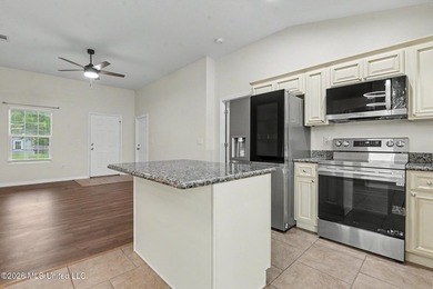 Welcome to Turtle Creek! This well-maintained 3-bedroom, 2-bath - photo 8