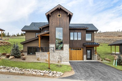 Move-In Ready This October in Granby Ranch! This beautifully - photo 1