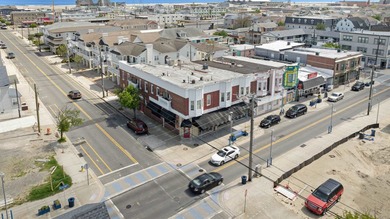 Prime opportunity to own a restaurant and bar WITH LIQUOR - photo 3