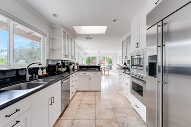 Fairway views, gorgeous light, and easy Aptos living await! Set - photo 10