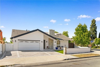 Beautiful single-story home that is ready for new families. LOW - photo 1