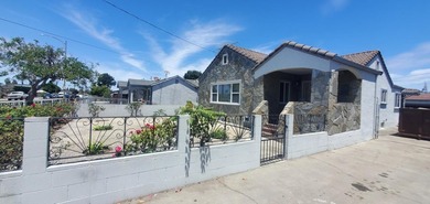 Fabulous properties for development. With R2 zoning it's a good - photo 1