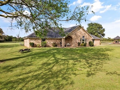 (private lake, pond, coastal) Home For Sale in Mount Vernon Texas