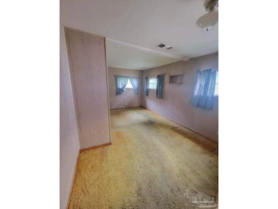 3/2 single family home Step back in time and experience the a - photo 4
