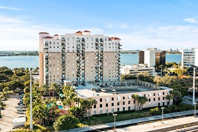 Clear Lake - Palm Beach County Condo For Sale in West Palm Beach Florida