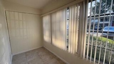 Updated 1-BR condo, 1 full & 1 half bath, spacious living and - photo 10