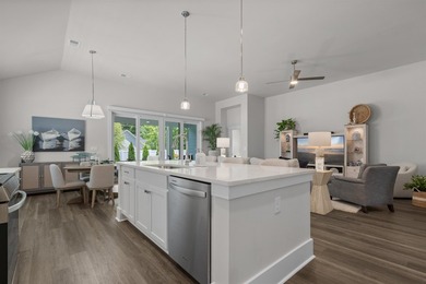 This pristine oasis, perfectly positioned minutes from the beach - photo 15