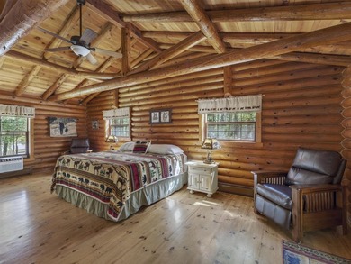 Searching for the essence of mountain living? This stunning 2 - photo 19
