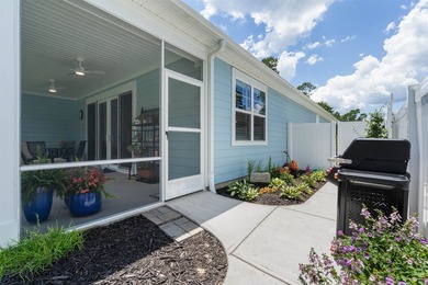 This pristine oasis, perfectly positioned minutes from the beach - photo 31