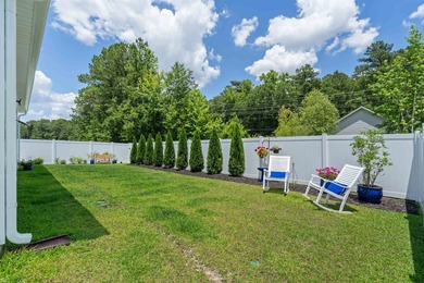This pristine oasis, perfectly positioned minutes from the beach - photo 39