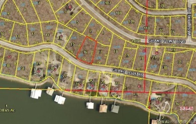 Lake of the Ozarks Lot Sale Pending in Porto Cima Missouri