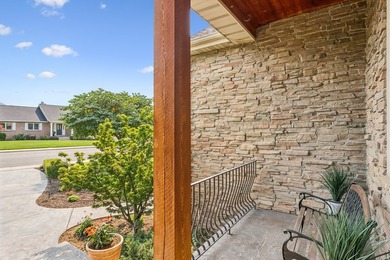 Price Improvement! Welcome to this spacious rambler ideally - photo 5
