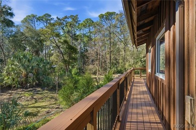 Architecturally distinctive cedar-sided post-and-beam home - photo 4