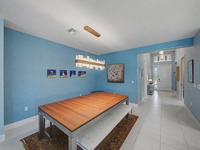 Welcome to this extensively upgraded 2-bedroom plus den, 2 1/2 - photo 8