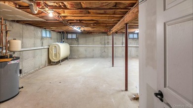 Welcome to this 1.1 acre property on the North Shore, featuring - photo 29