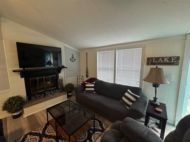 Amazing opportunity for someone looking for a turn key lake - photo 36