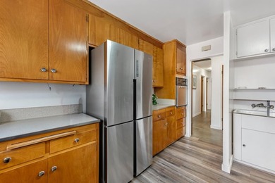 Lovely and Spacious 3Br/2ba, 1,358sf single level home with a 2 - photo 8