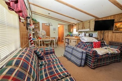1.6 acres near Arbuckle Lake! This 3 bed, 2 bath mobile home - photo 11