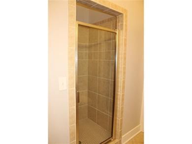Attention Investors: Rental permits available! Fantastic - photo 18