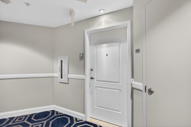 Experience upscale downtown living at the iconic One City Plaza - photo 20