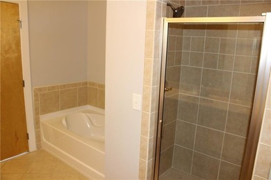 Attention Investors: Rental permits available! Fantastic - photo 21