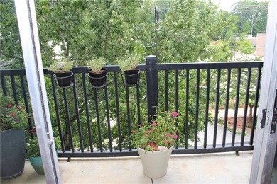 Attention Investors: Rental permits available! Fantastic - photo 31