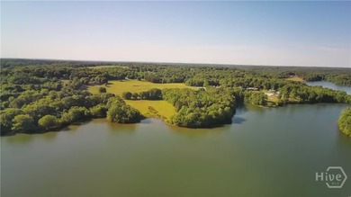 Gorgeous 0.77-acre lot in the highly desirable Bear Creek - photo 7