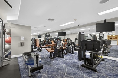 Experience upscale downtown living at the iconic One City Plaza - photo 42
