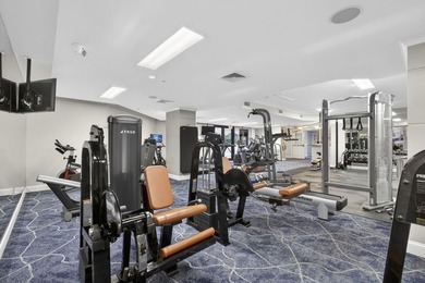 Experience upscale downtown living at the iconic One City Plaza - photo 43