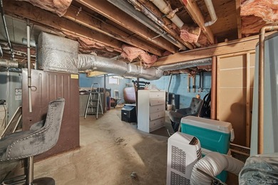 Come see this 3br, 2bth Ranch home which facilitates a Master - photo 12