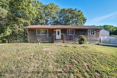 Come see this 3br, 2bth Ranch home which facilitates a Master - photo 13