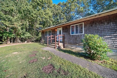 Come see this 3br, 2bth Ranch home which facilitates a Master - photo 14