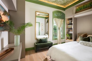 Rare opportunity to own a stunning & renovated SINGLE-LEVEL - photo 19